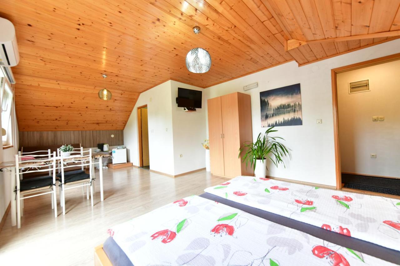 Rooms Toni Seliste Dreznicko Bagian luar foto
