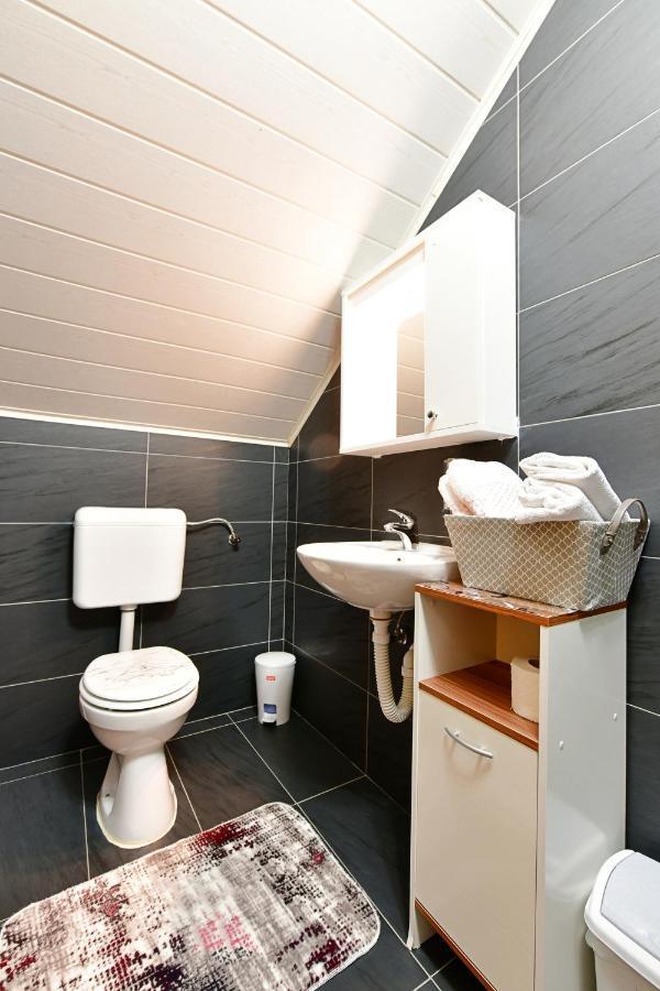 Rooms Toni Seliste Dreznicko Bagian luar foto